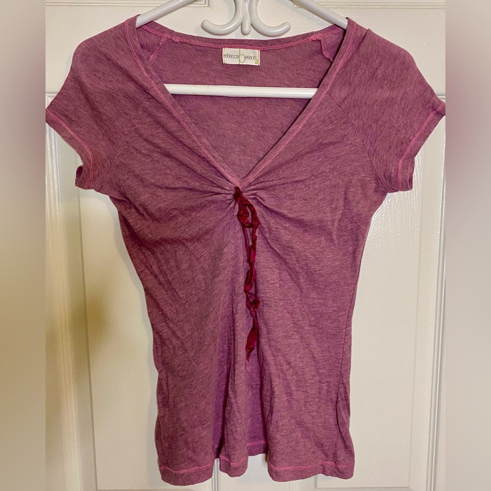 VINTAGE REBECCA BEESON 
Y2K BABY TEE